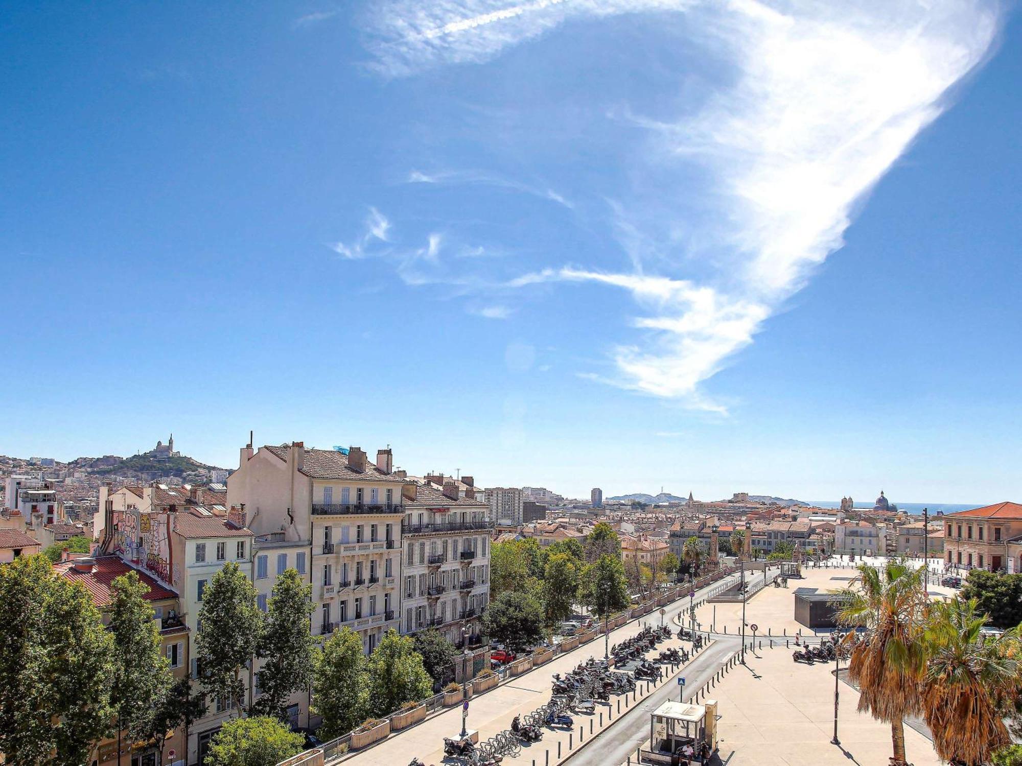 Готель Ibis Marseille Centre Gare Saint Charles Екстер'єр фото